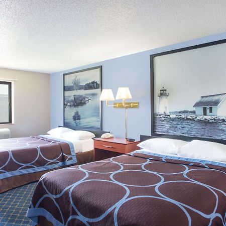 Super 8 By Wyndham Massena Ny Exterior foto