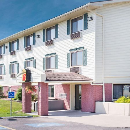 Super 8 By Wyndham Massena Ny Exterior foto